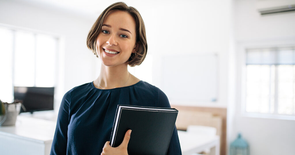 Professional accountant works to manage risk of payroll fraud